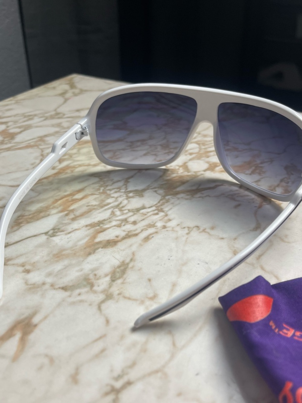 Macho Man inspired Retro Oversized White-Trim Sunglasses with bandana - Picture 3 of 5